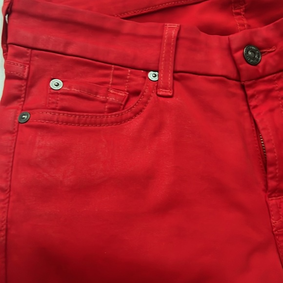 Red coated skinny jeans - Picture 2 of 6